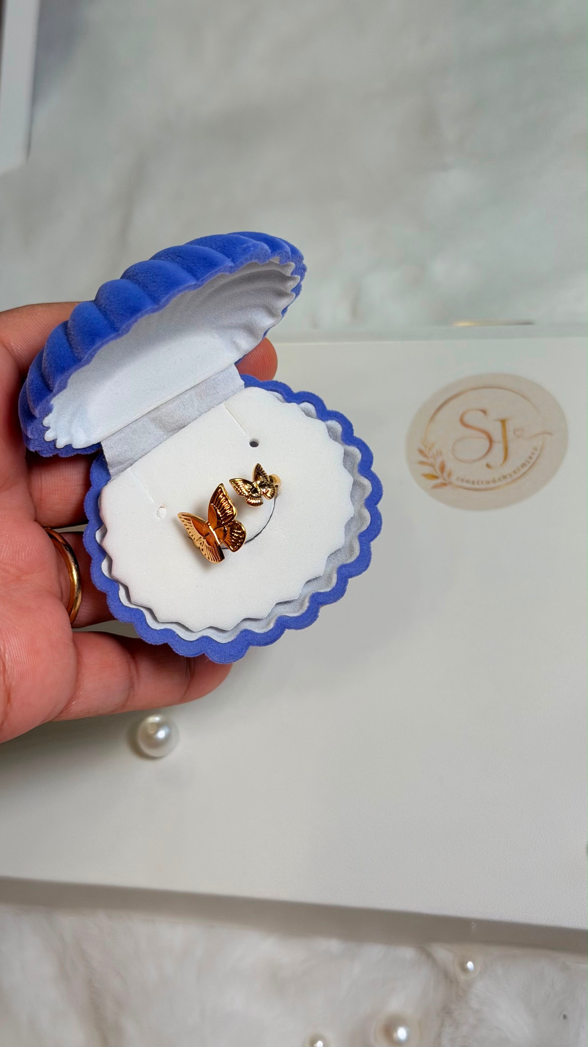 🦋 Gold Butterfly Adjustable Ring