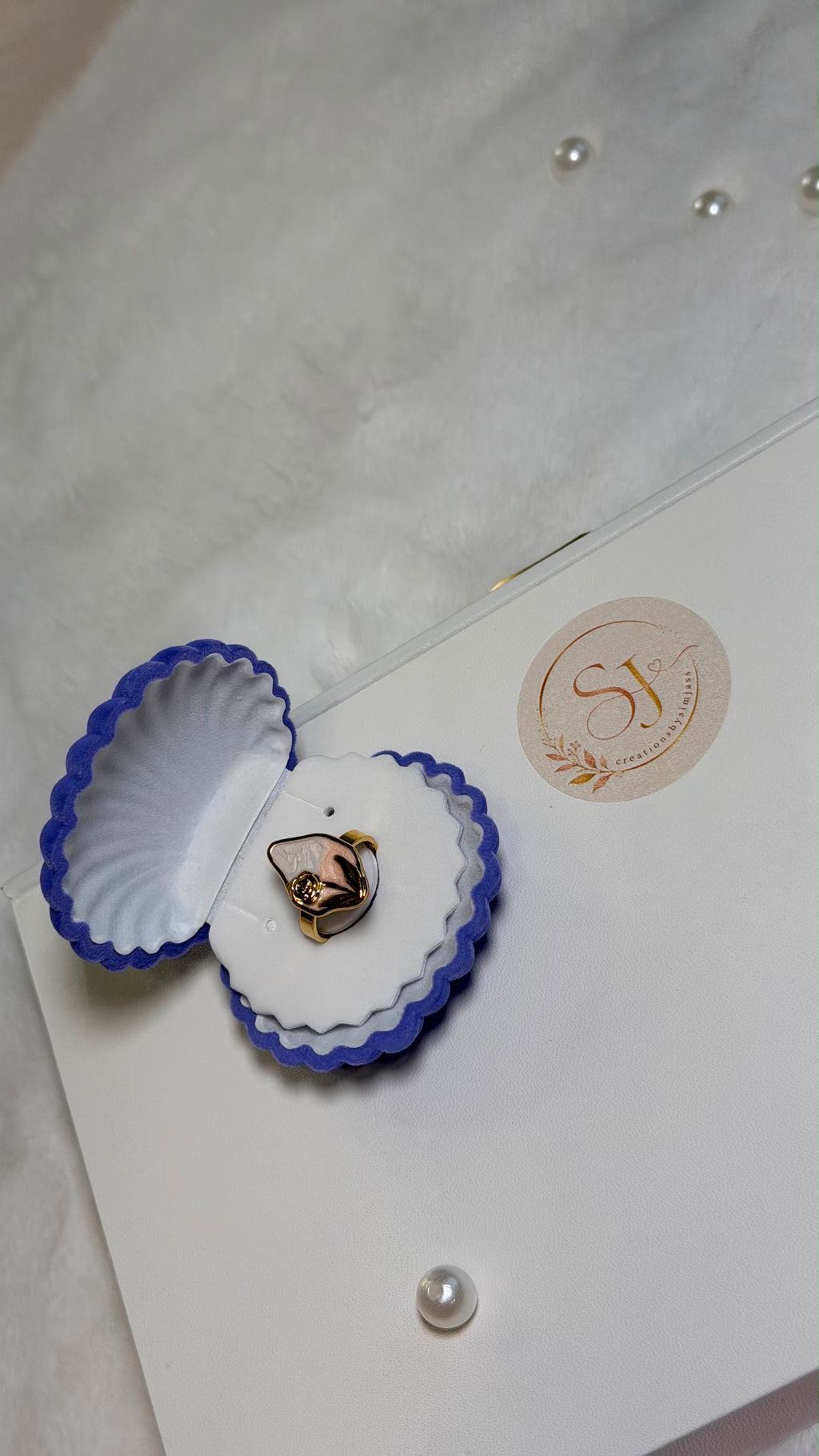 🌹 Rose Heart Adjustable Ring