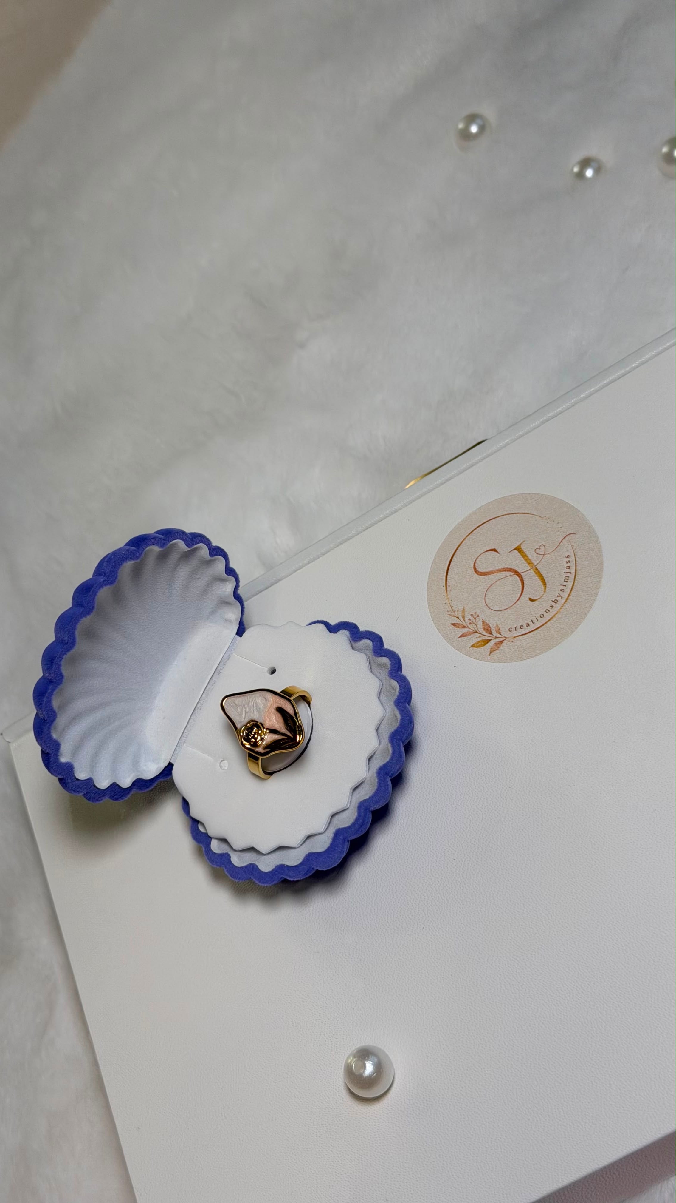 🌹 Rose Heart Adjustable Ring