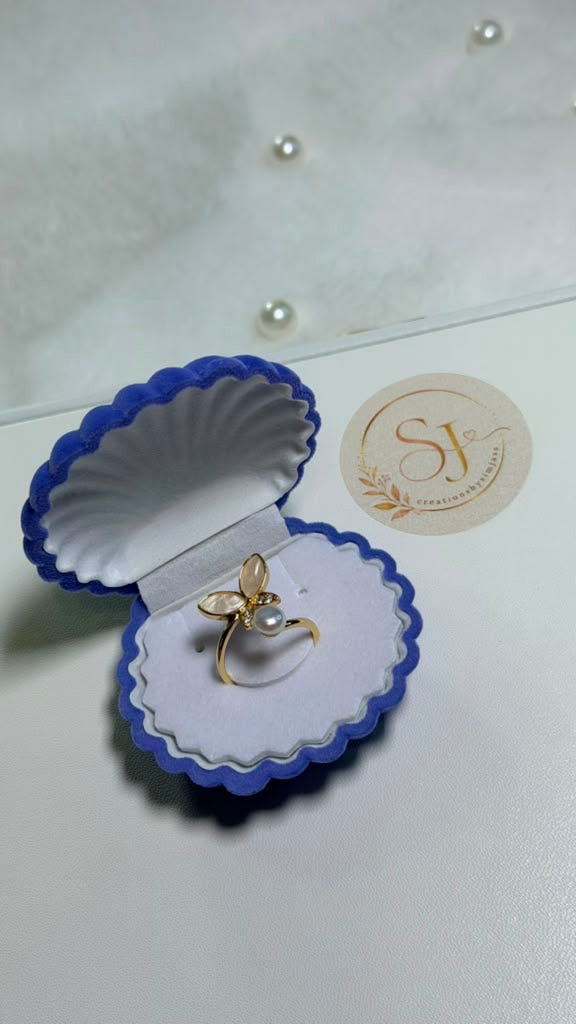 💍 Pearl Bow Adjustable Ring
