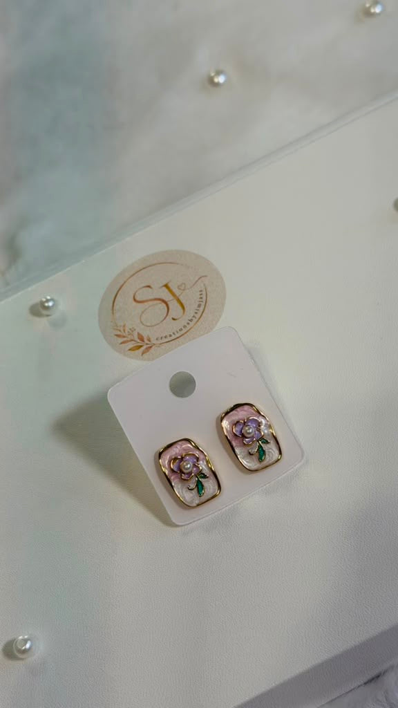 🌸 Pink Rose Stud Earrings