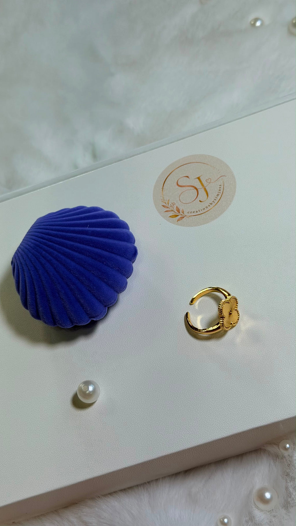 🦋 Gold Butterfly Adjustable Ring