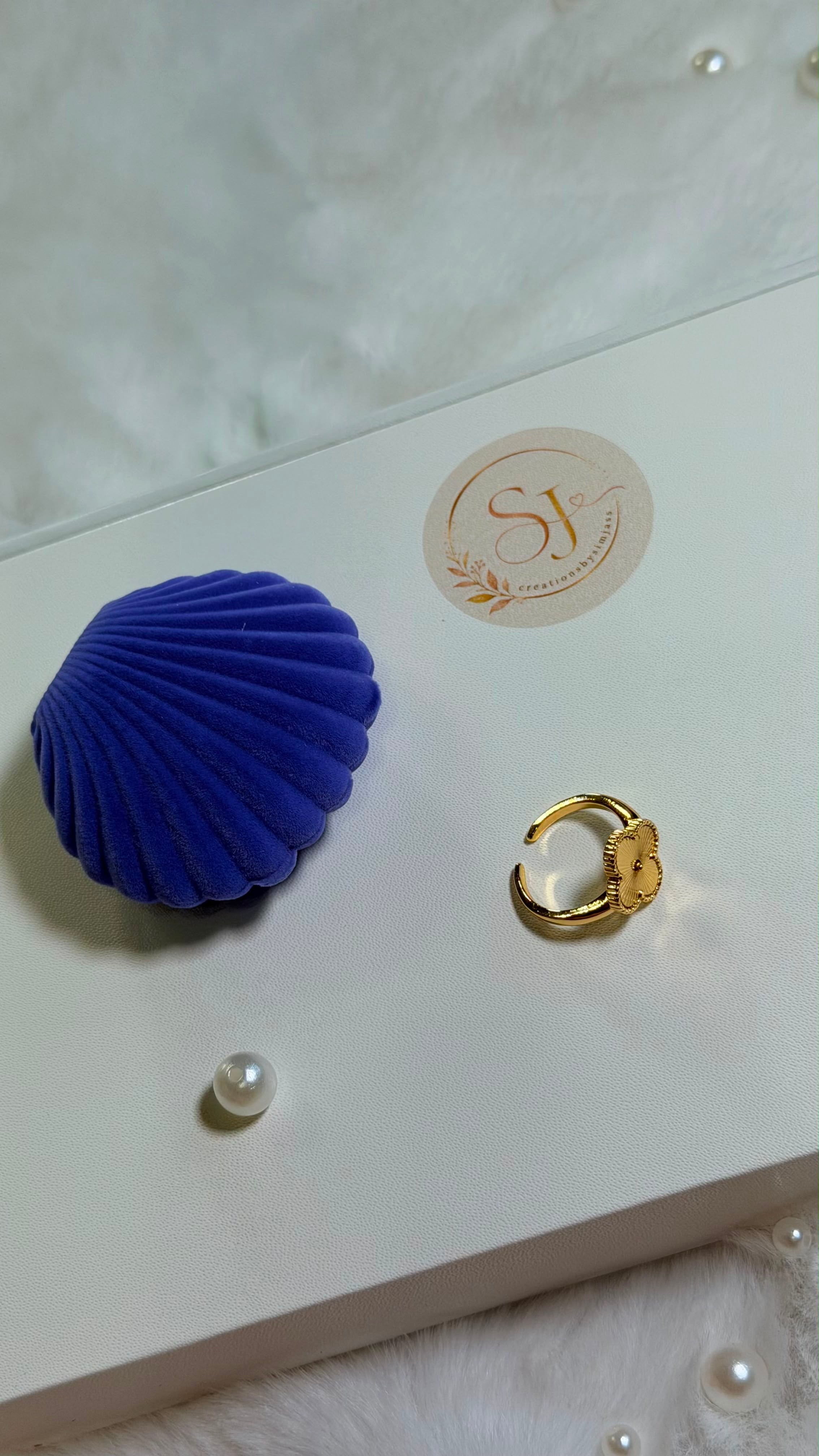 🦋 Gold Butterfly Adjustable Ring