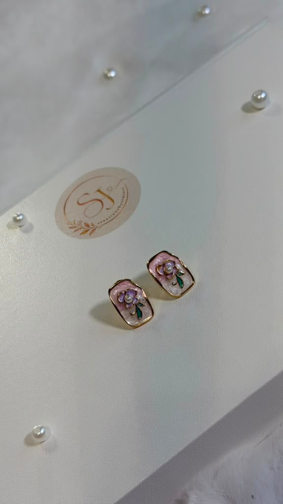 🌸 Pink Rose Stud Earrings